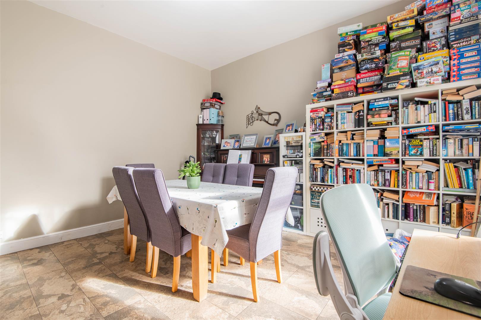 3 bed property in Queens Road, Chorley